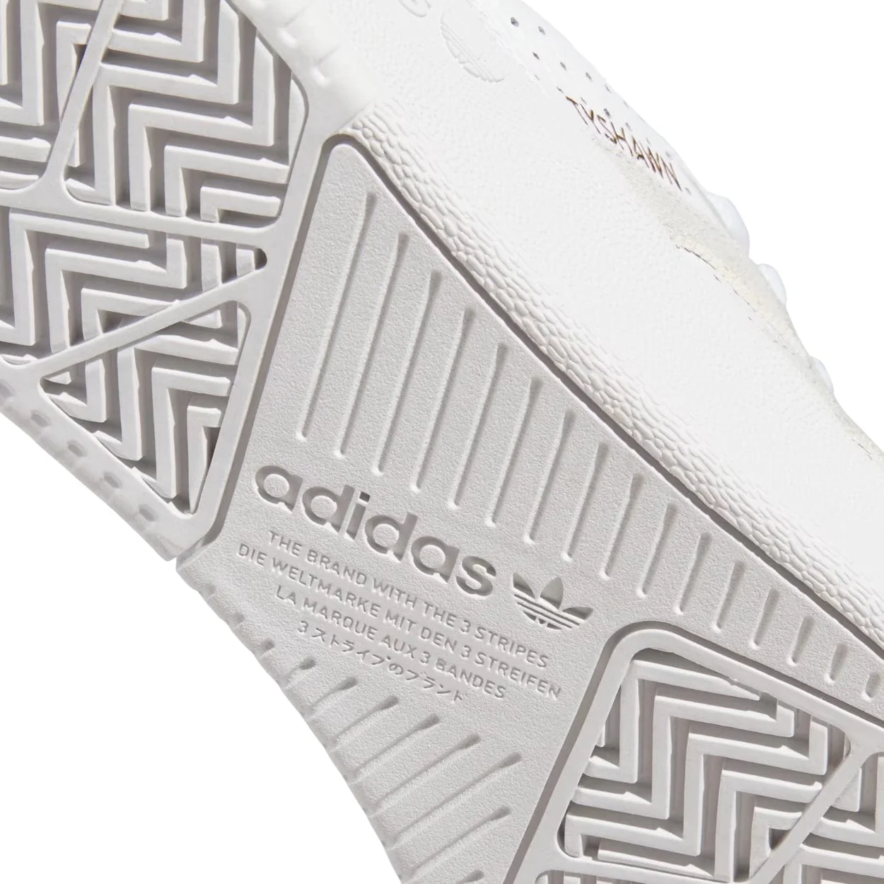 Adidas Tyshawn Low Leather Skate Shoes | Cloud White & Metallic - Image 4