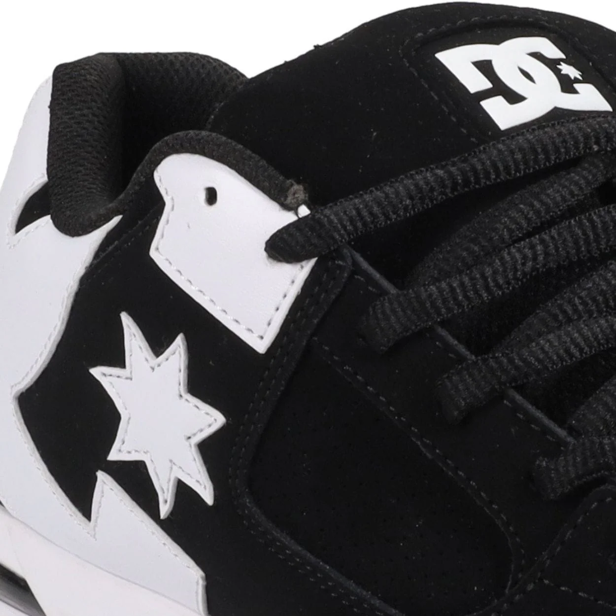 DC Command Skate Shoes | Black & White - Image 8