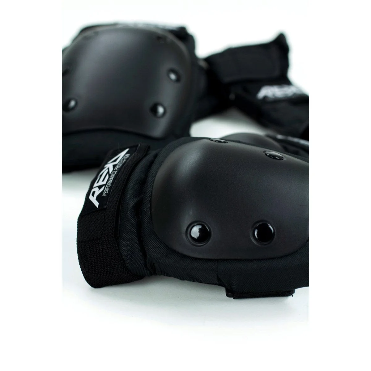 Rekd Junior Heavy Duty 3 Piece Triple Pad Set | Black - Image 2